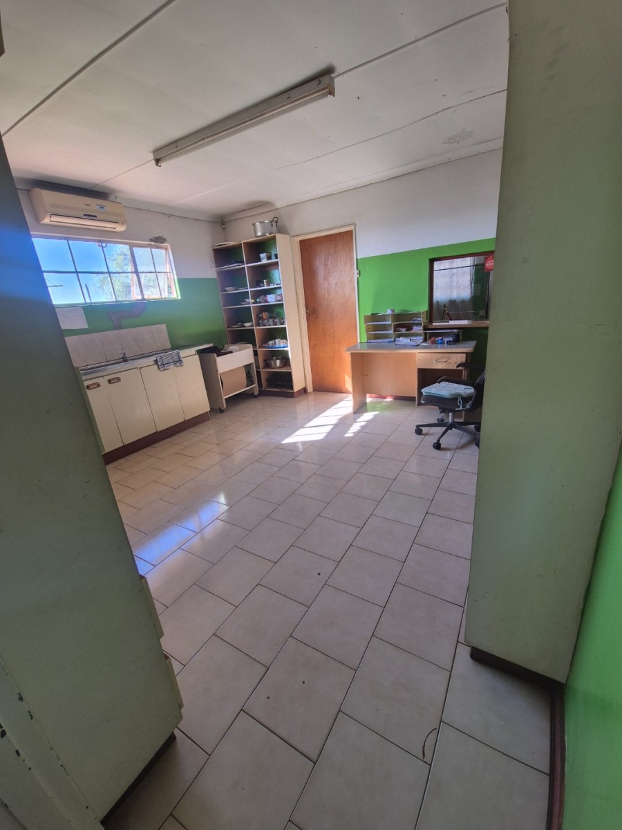 3 Bedroom Property for Sale in Kwa Nobuhle Eastern Cape